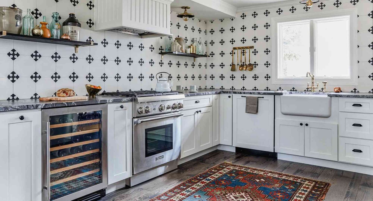 7 Golden Rules for Mixing and Matching Patterns That Designers Swear By