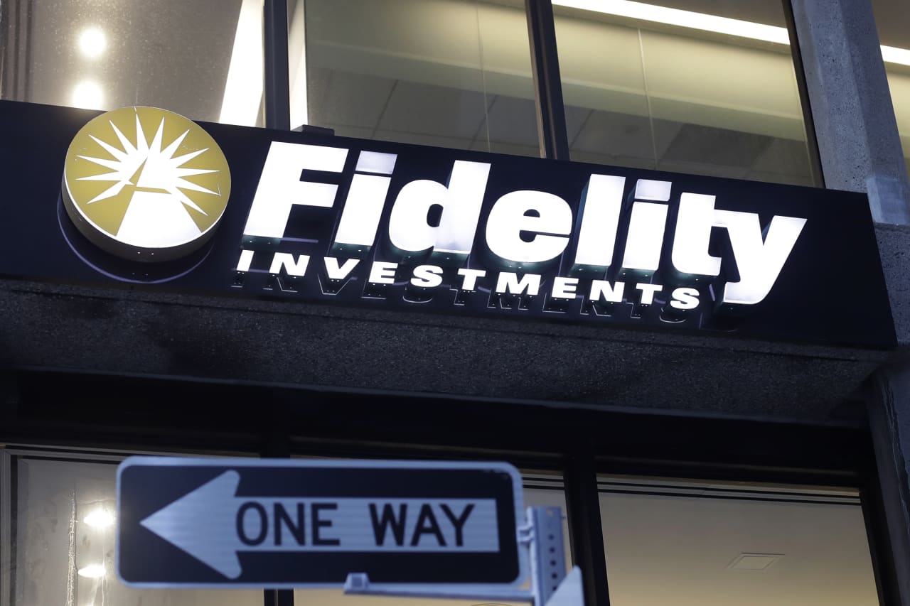 Check fraud is booming. Fidelity and other major banks are playing defense. Here’s what you should know.