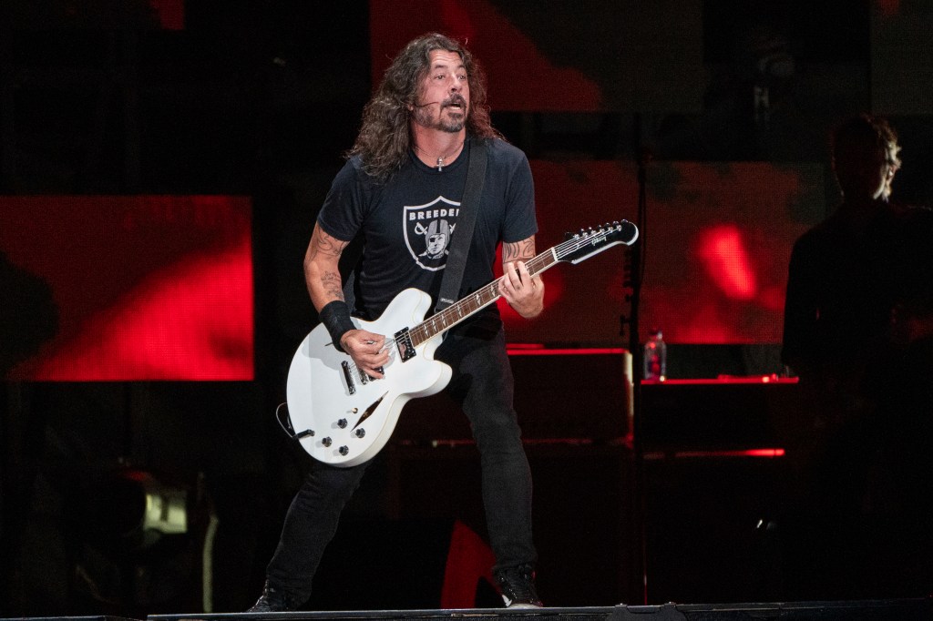 Foo Fighters pulls out of Conn. music festival amid Dave Grohl scandal