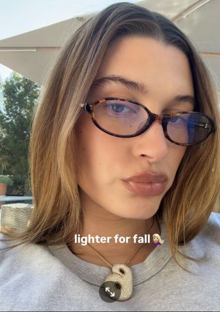 Hailey Bieber's new postpartum hair.