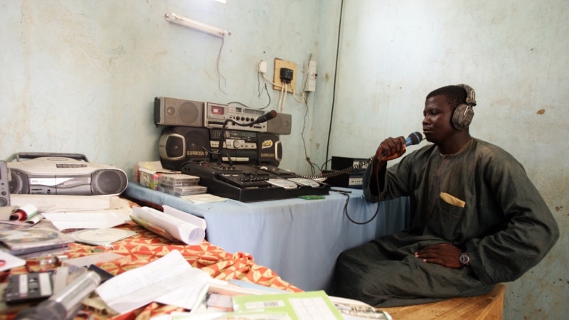 Media watchdog calls for protecting community radio stations in Sahel