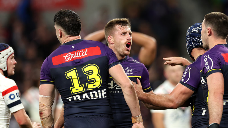 NRL finals LIVE: Melbourne proving too strong as Hughes scores a double on cusp of half-time