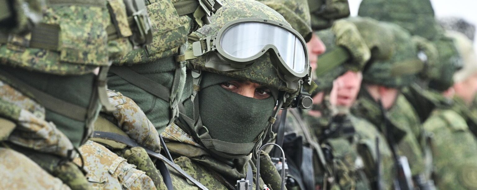 Servicemen are pictured during the joint military drills between Belarus and Russia at the Obuz-Lesnovsky training ground, in Belarus. - Sputnik International, 1920, 22.02.2024