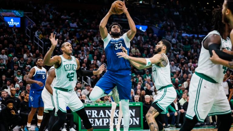 What does Knicks' acquisition of Karl-Anthony Towns mean for Celtics?