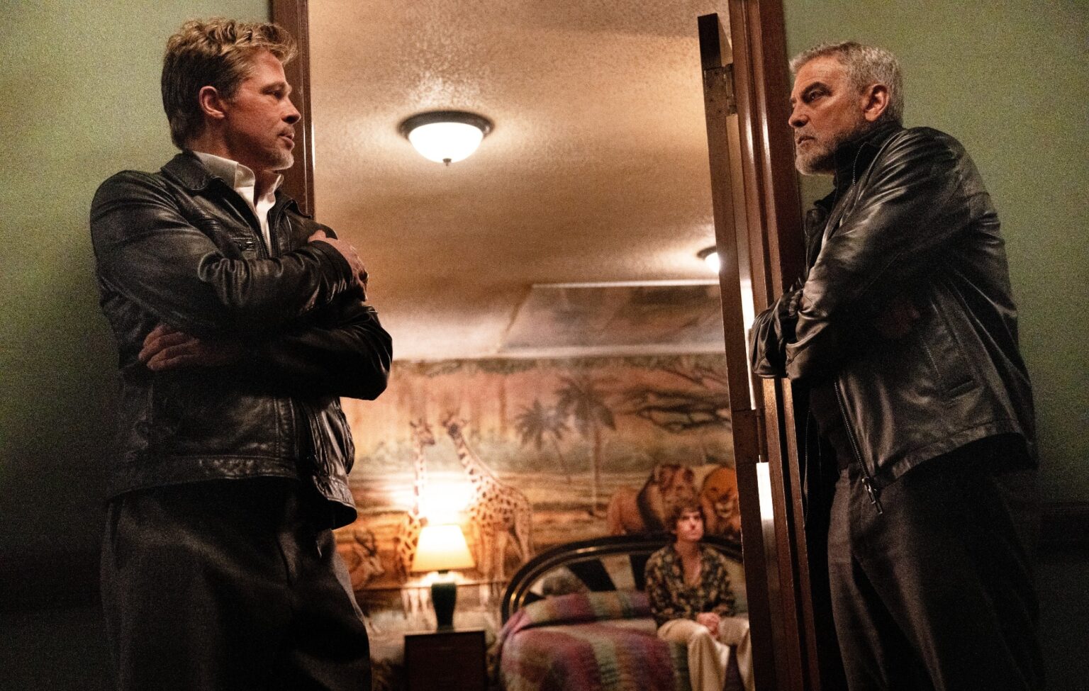 Brad Pitt and George Clooney in 'Wolfs'.