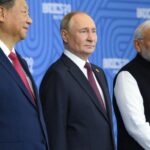 BRICS bloc leaders meeting for a photo session. From left to right: South African President Cyril Ramaphosa, Chinese President Xi Jinping, Russian President Vladimir Putin, Indian Prime Minister Narendra Modi and UAE President Mohamed bin Zayed Al Nahyan. - Sputnik International, 1920, 23.10.2024