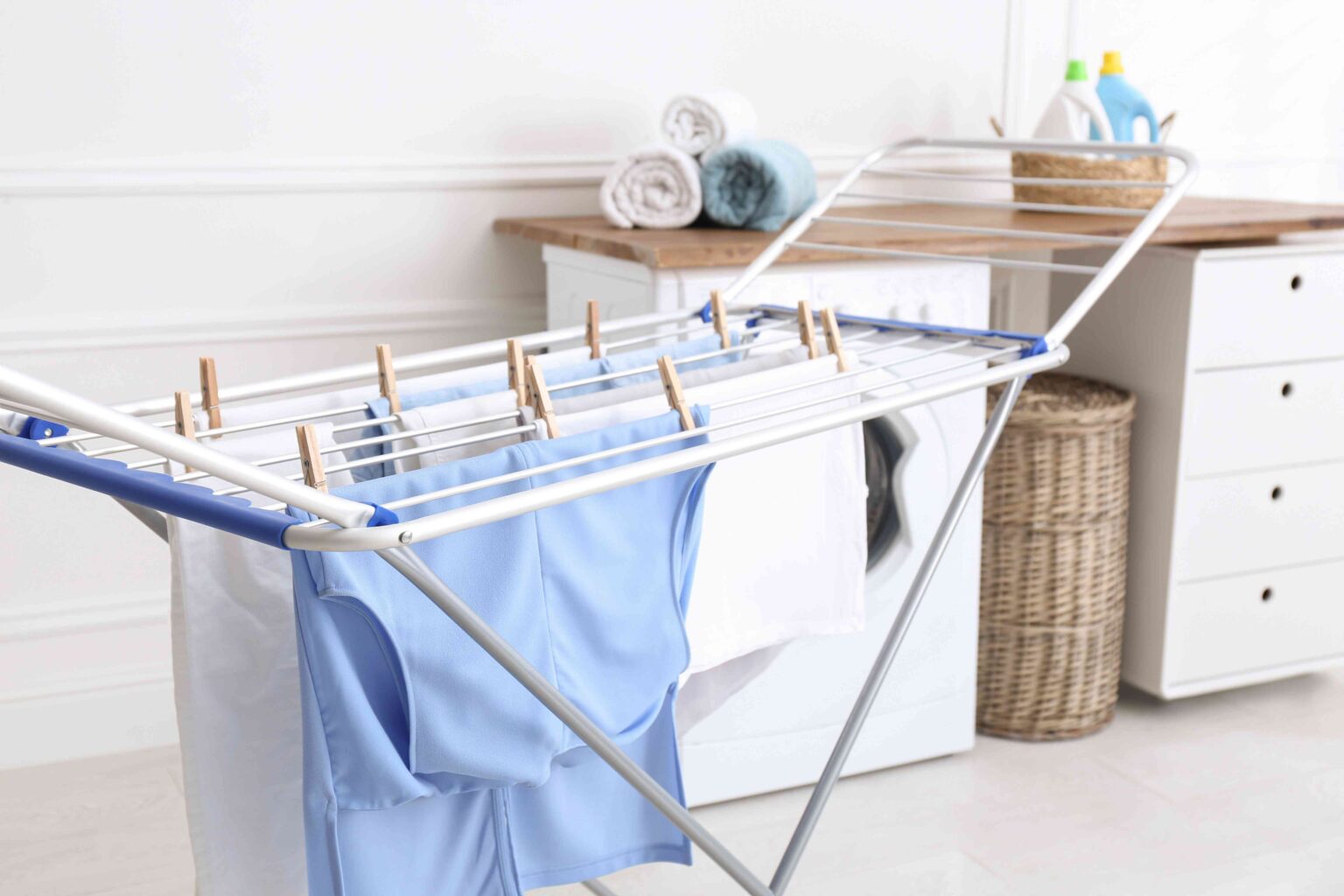 6 Things You Should Absolutely Never Hang Dry, a Laundry Expert Warns