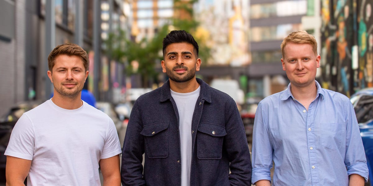 A social-calendar app that helps friends sync their schedules and make plans raised $8 million. Read its pitch deck.