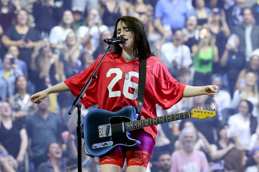 Billie Eilish performing in Quebec