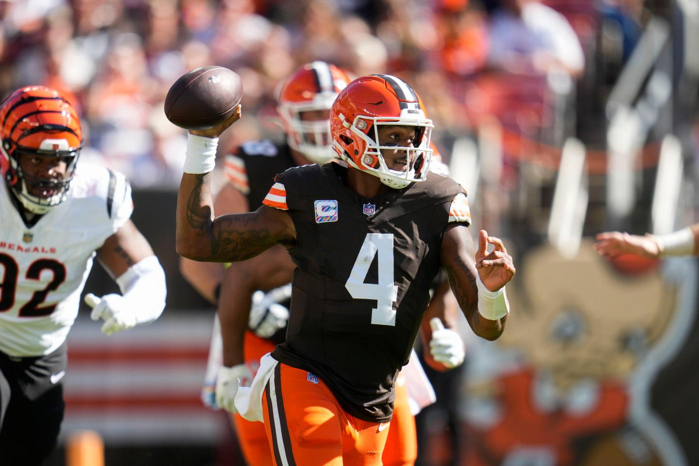 Cleveland Browns QB Deshaun Watson is carted off the field with a right Achilles tendon injury