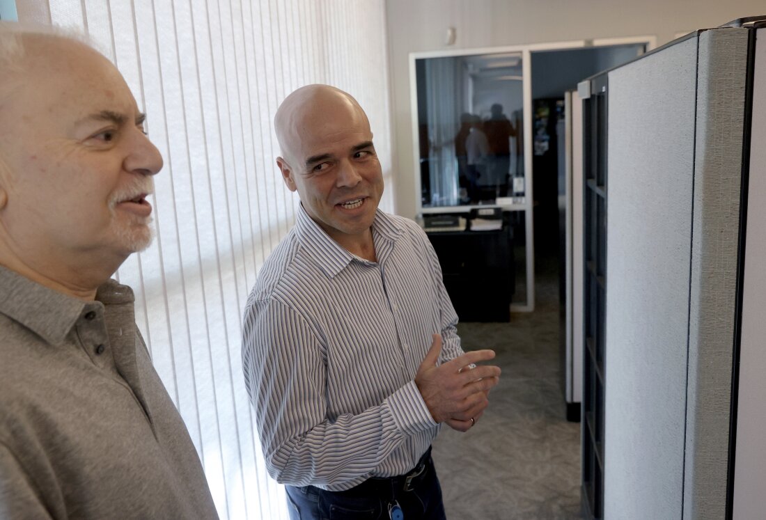 Clark County Public Administrator Robert Telles (right) talks to Las Vegas Review-Journal reporter Jeff German in his Las Vegas office on May 11, 2022.