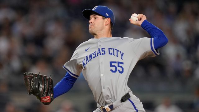 Guardians replace injured Tyler Freeman with Angel Martinez ahead of Game 2 vs. Tigers