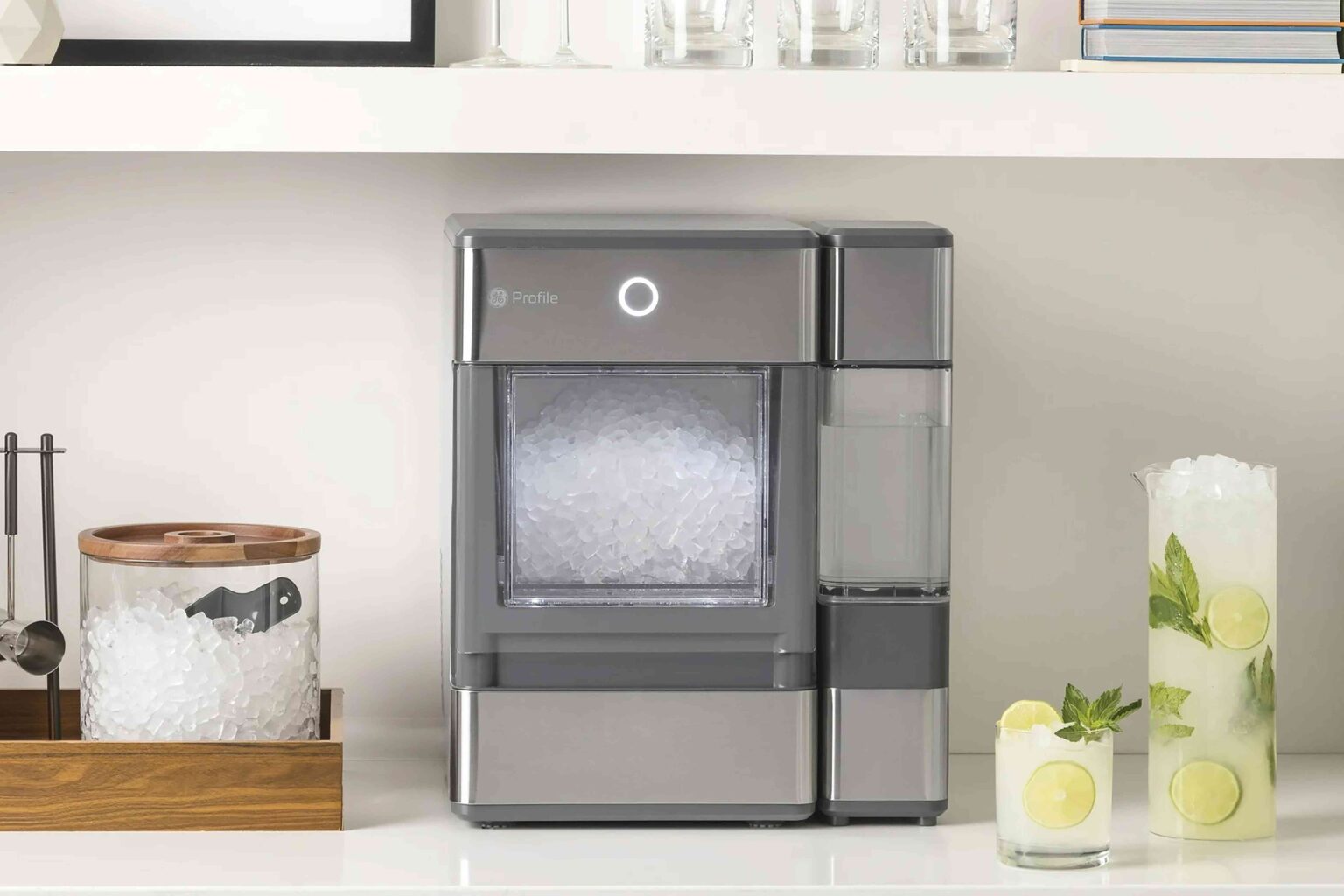 Hurry! One of Our Favorite Countertop Ice Makers Is 70% Off During Walmart Deals