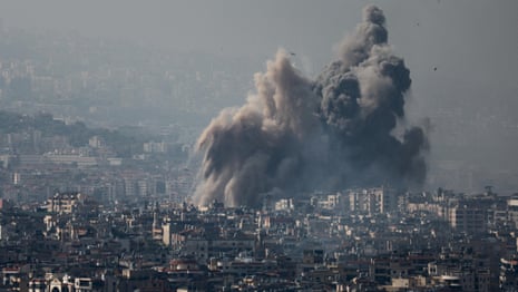 Israel intensifies bombardment of Beirut – video