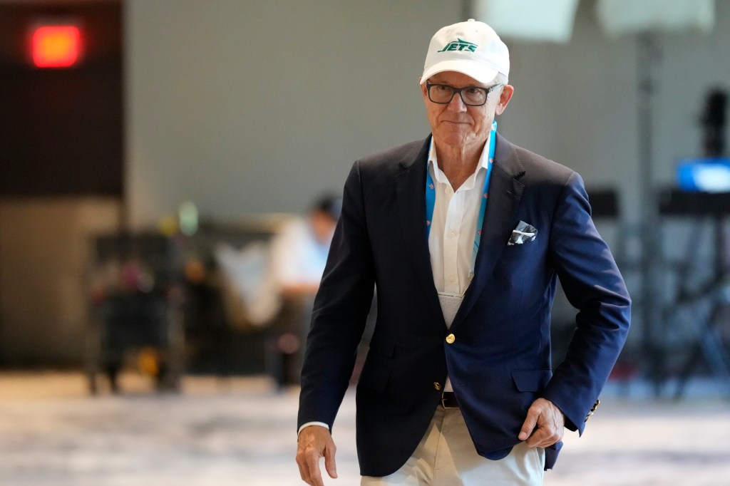 Jets owner Woody Johnson on firing Robert Saleh, naming Jeff Ulbrich interim coach: ‘We can do better’