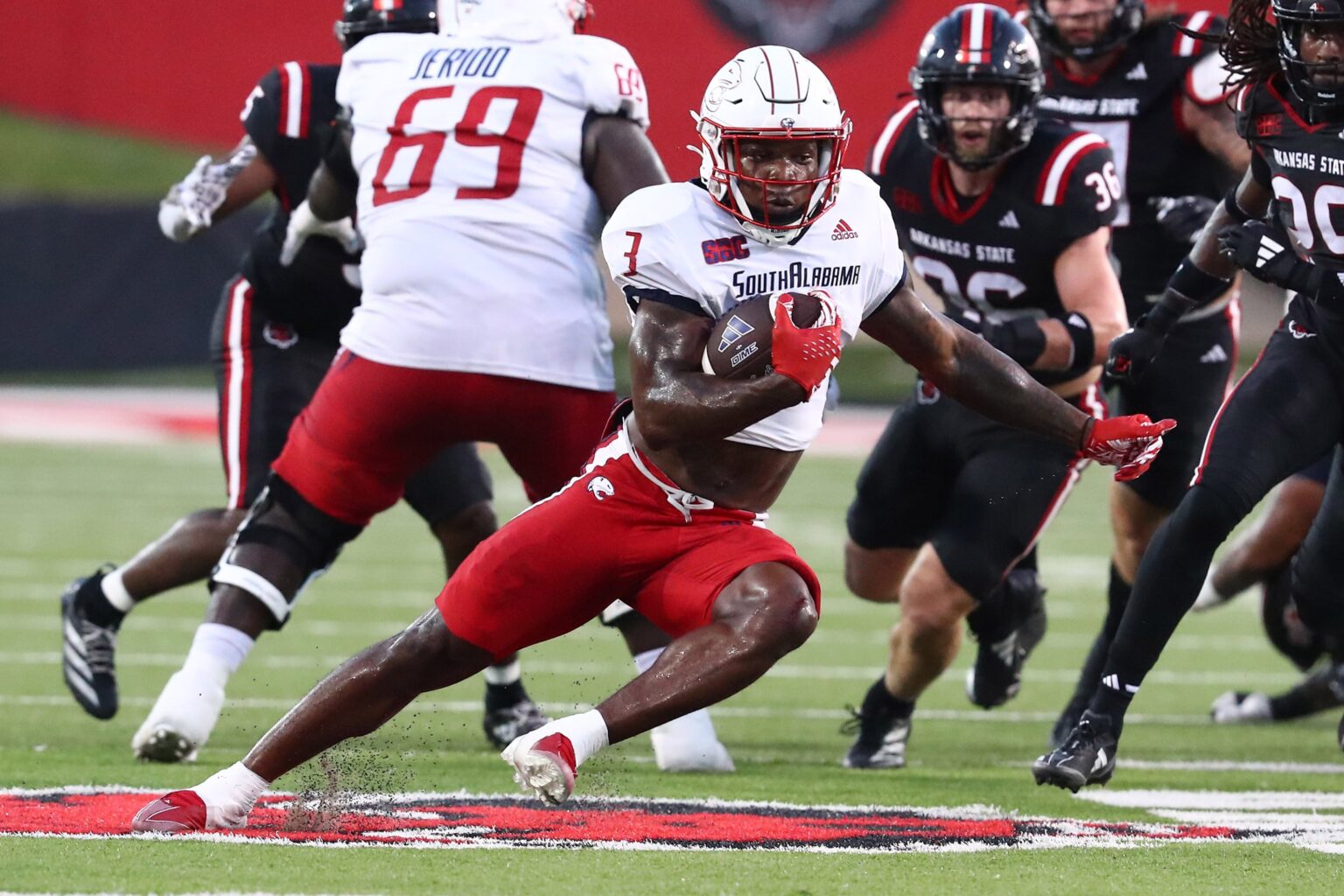 Mistake-prone South Alabama falls 18-16 at Arkansas State, slips out of first place