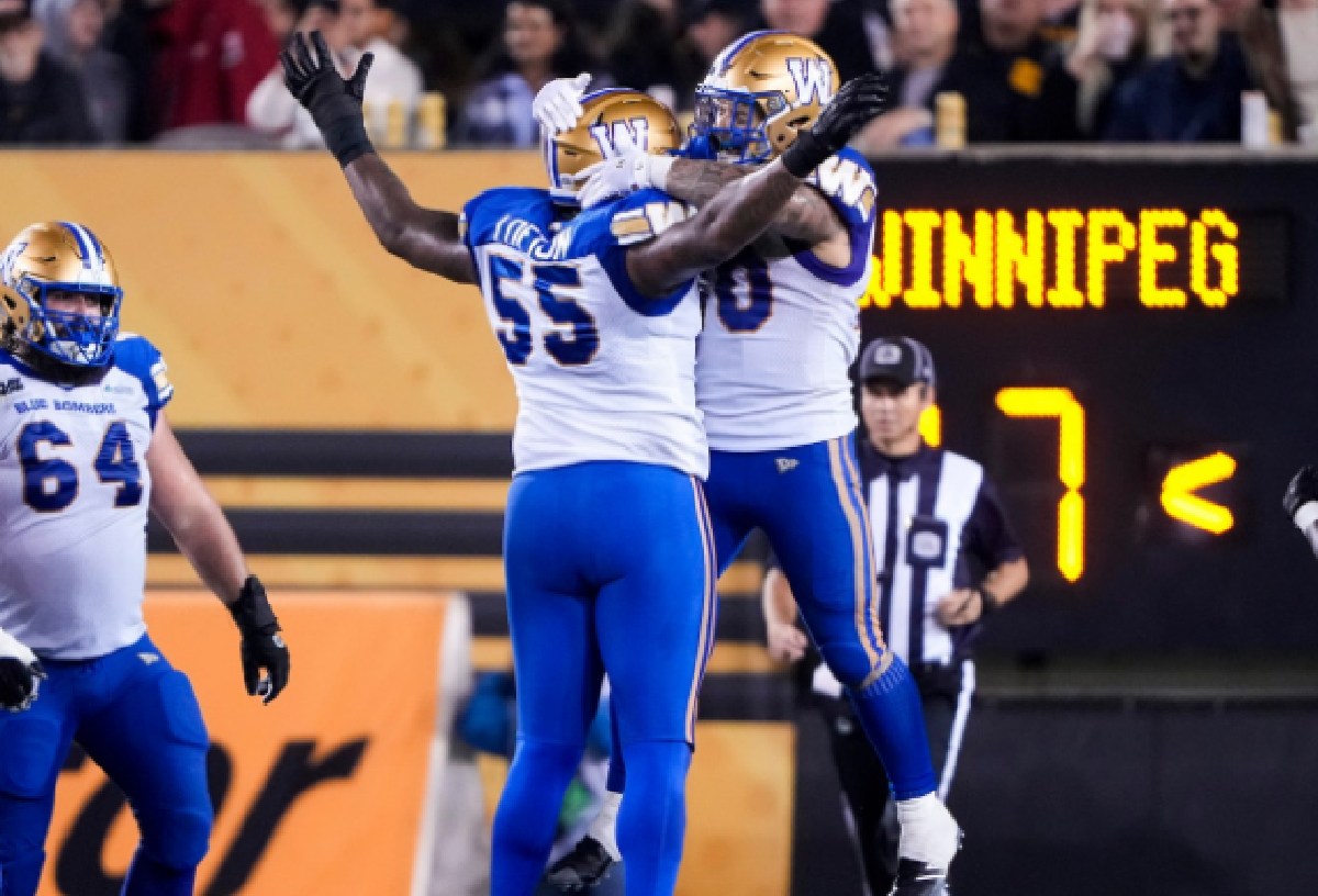 Oliveira powers Blue Bombers to win over Tiger-Cats –