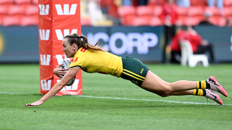 Pacific Championships 2024 LIVE updates: Jillaroos dominate first-half with six tries between Robinson and Whitfeld