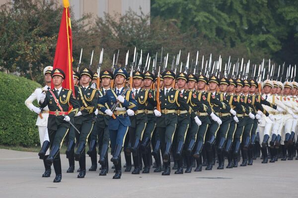 Russian Minister of Defense Andrei Belousov’s visit to China was honored with a guard of honor. - Sputnik International