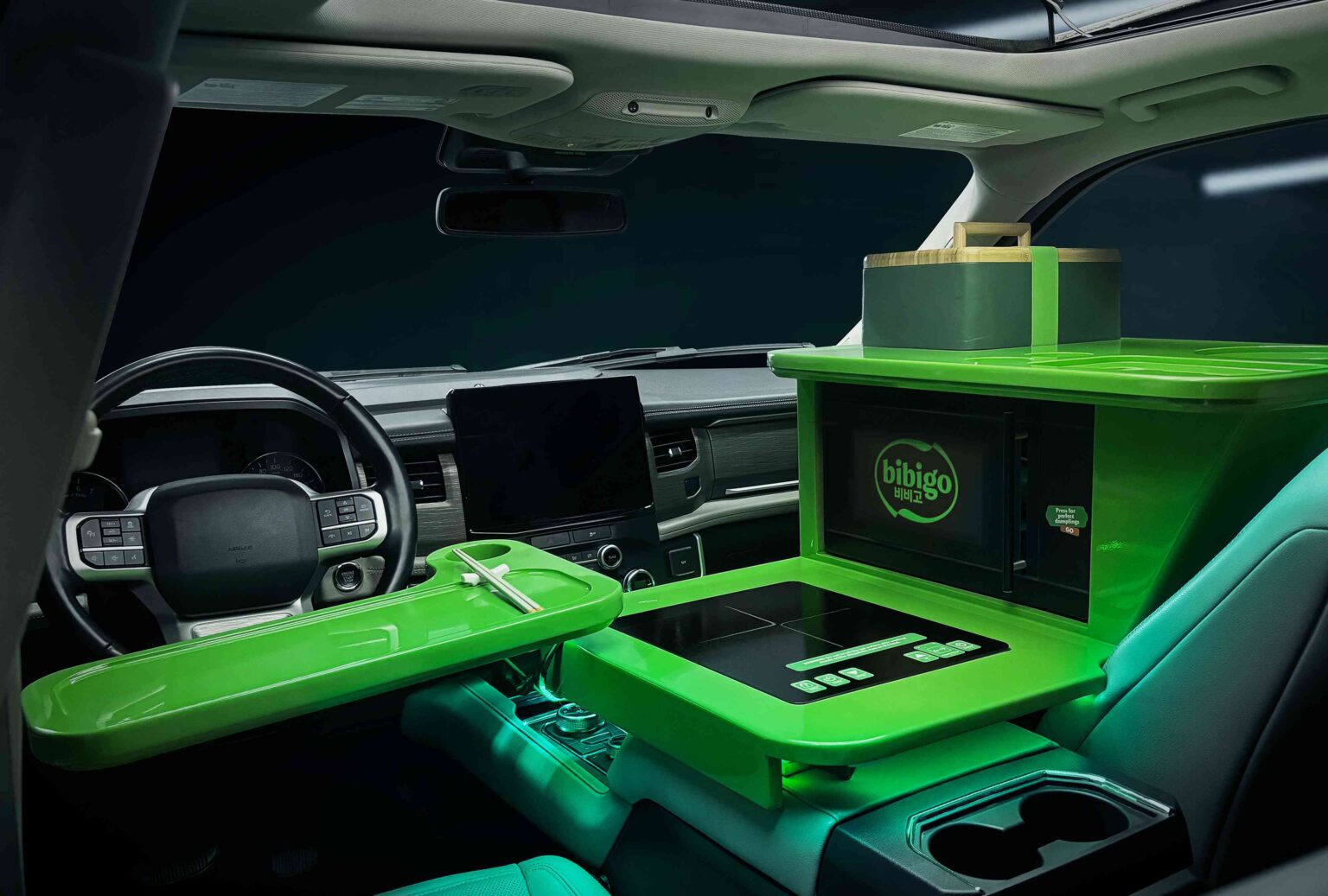 This Company Created a 'Dashboard Kitchen' for Food Influencers Who Post From Their Cars