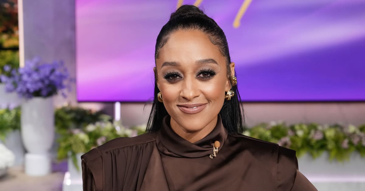 Tia Mowry Says She's Looking to 'Find My Prince Harry' Following Cory Hardrict Divorce