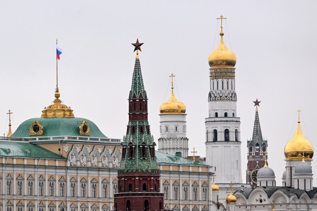 A general view to the Kremlin towers and Ivan the Great cathedral in May 2024. U.S. intelligence officials say Russia was behind an attempt to spread baseless claims about Democratic vice presidential candidate Tim Walz.