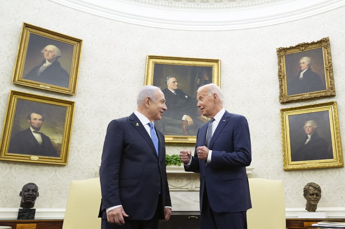 President Biden, right, talks with Israeli Prime Minister Benjamin Netanyahu, left, in the Oval Office of the White House in Washington, July 25, 2024.