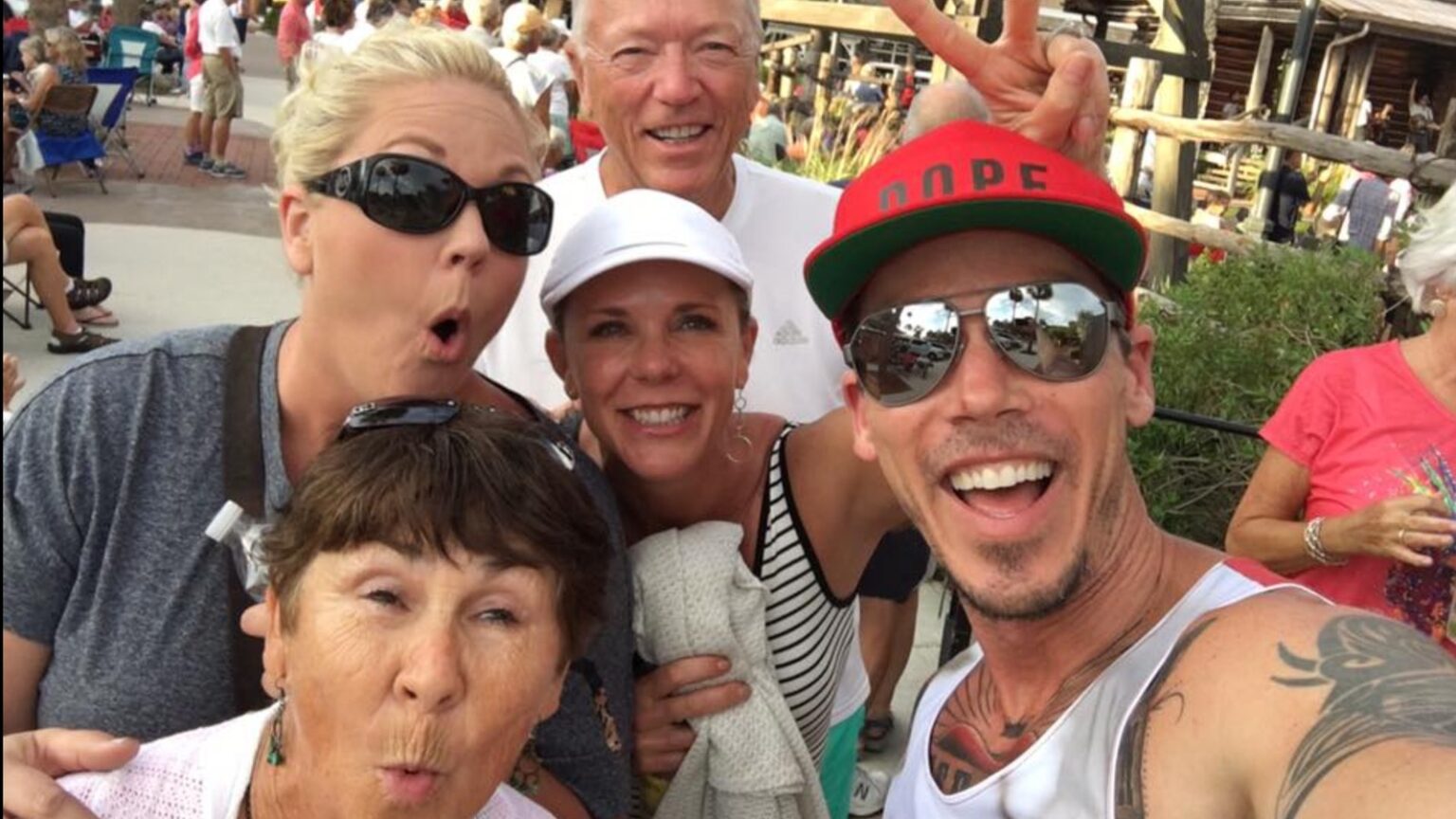 What We Know About David Bromstad's Siblings - The List