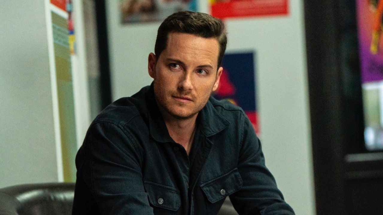 'Why Would They Be On The Fence?': Jesse Lee Soffer Has A Fun Message For Chicago P.D. Fans About Watching FBI: International